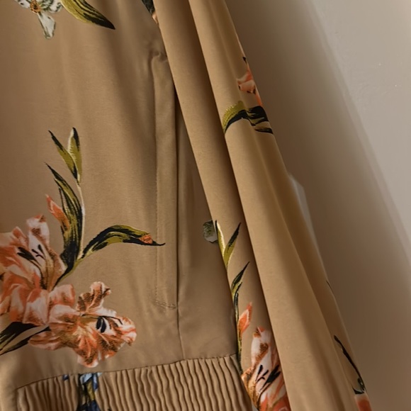 Jacket - Picture 5 of 13